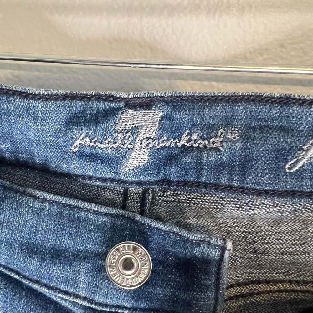 7 For All Mankind Womens Josefina Boyfriend Jeans Distressed Sz 27 Button Fly - Picture 8 of 15